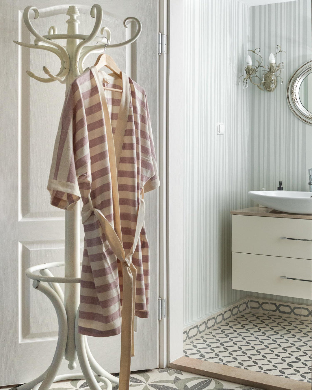 %100 PAMUKLU ŞİLE BEZİ GELENEKSEL EL DOKUMASI KİMONO BORNOZ – Pembe / Krem (95 cm)